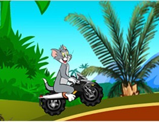 汤姆骑摩托